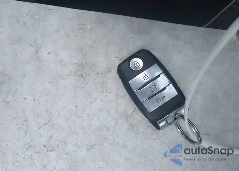 2015 Kia Optima Sx Turbo z USA, uszkodzony, nr VIN 5XXGR4A65FG376392